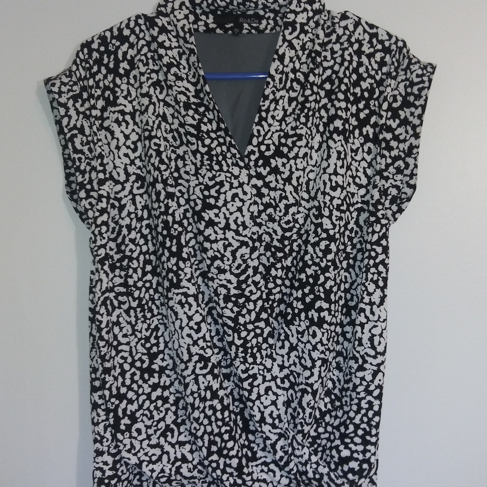 Black and White Blouse, sheer upper back